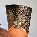 Highbury House Apartment